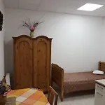 U Dvora Apartmán *