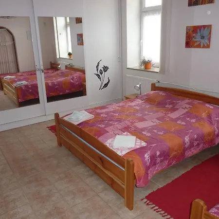 Διαμέρισμα U Dvora Jihlava